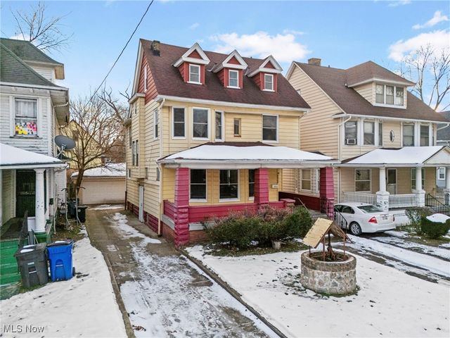 10624 Grantwood Avenue, Cleveland, OH 44108