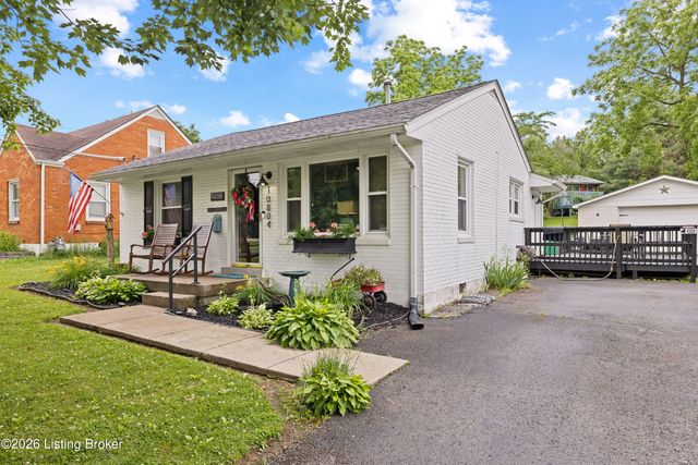 10804 June Dr, Fairdale, KY 40118