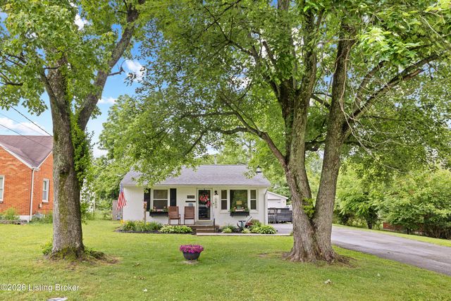 10804 June Dr, Fairdale, KY 40118
