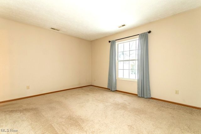 7098 Cross Creek Drive, Concord, OH 44060