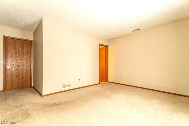 7098 Cross Creek Drive, Concord, OH 44060