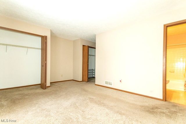 7098 Cross Creek Drive, Concord, OH 44060