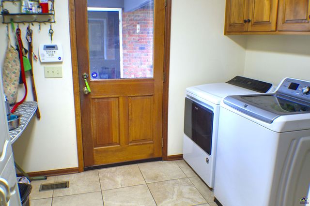 102 Leonards Drive, Thomasville, GA 31792