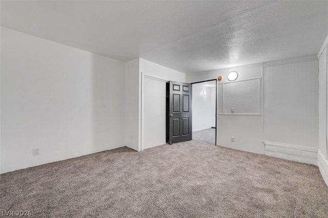 293 Sir William Way, Las Vegas, NV 89110