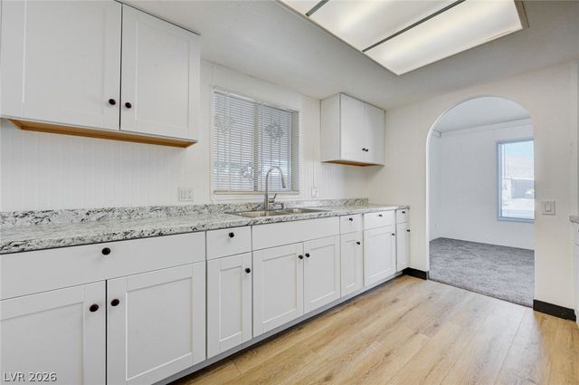 293 Sir William Way, Las Vegas, NV 89110