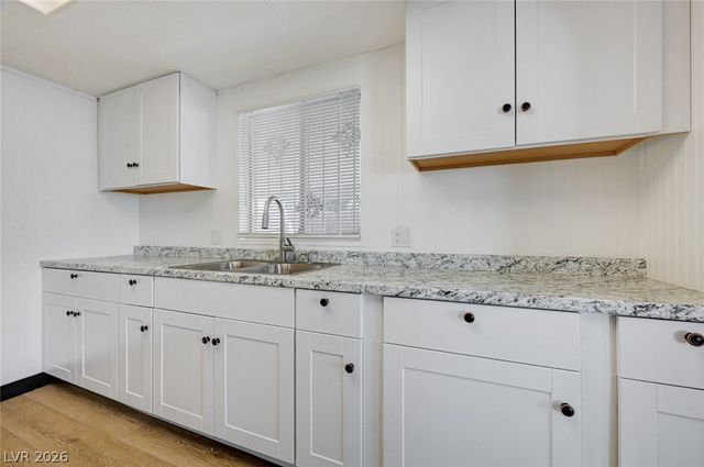 293 Sir William Way, Las Vegas, NV 89110