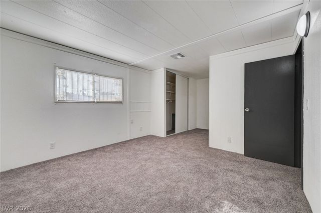 293 Sir William Way, Las Vegas, NV 89110
