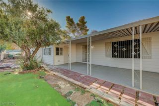 293 Sir William Way, Las Vegas, NV 89110