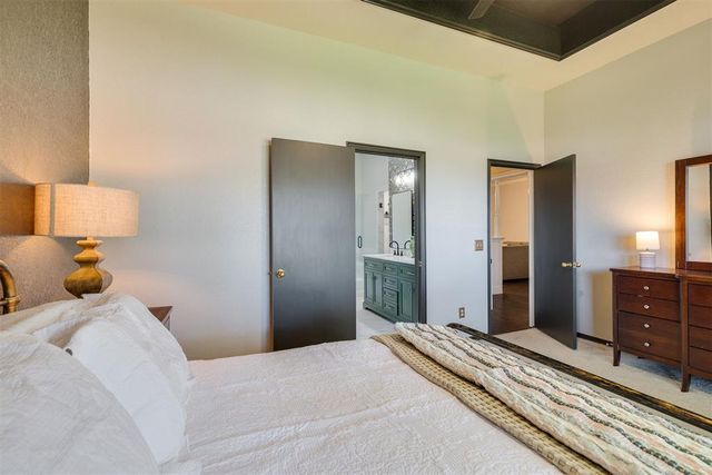 301 Whitman Court, Edmond, OK 73003
