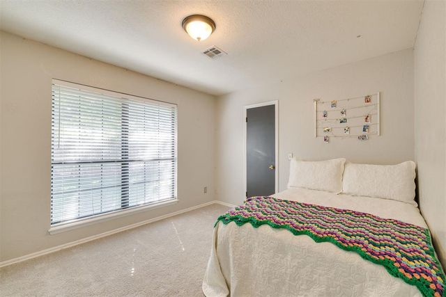 301 Whitman Court, Edmond, OK 73003