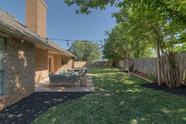 301 Whitman Court, Edmond, OK 73003