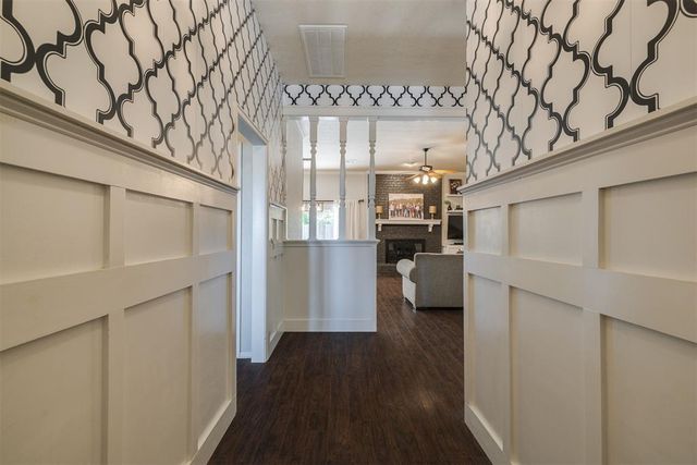 301 Whitman Court, Edmond, OK 73003