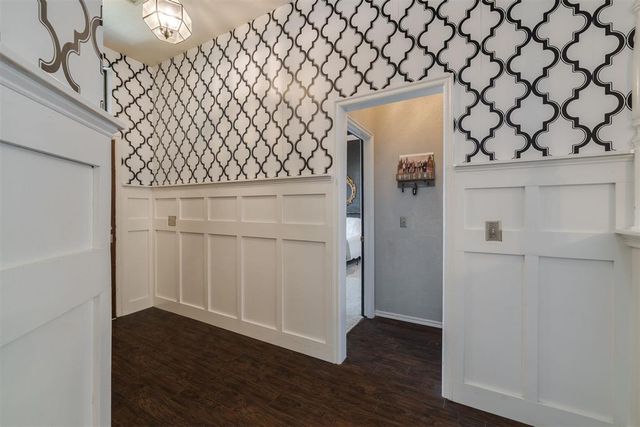 301 Whitman Court, Edmond, OK 73003