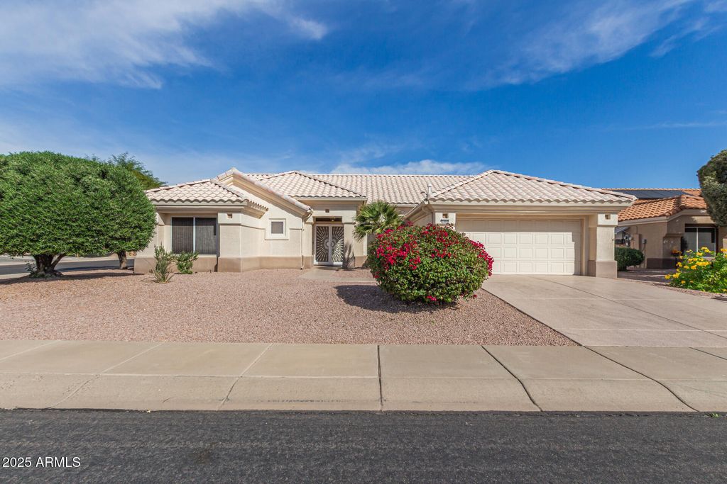 14648 W DOMINGO Lane, Sun City West, AZ 85375