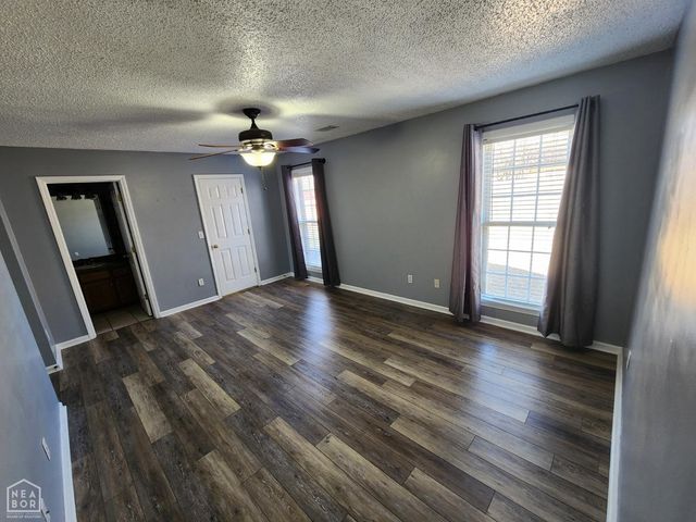 2212 Sheffield Drive, Jonesboro, AR 72405
