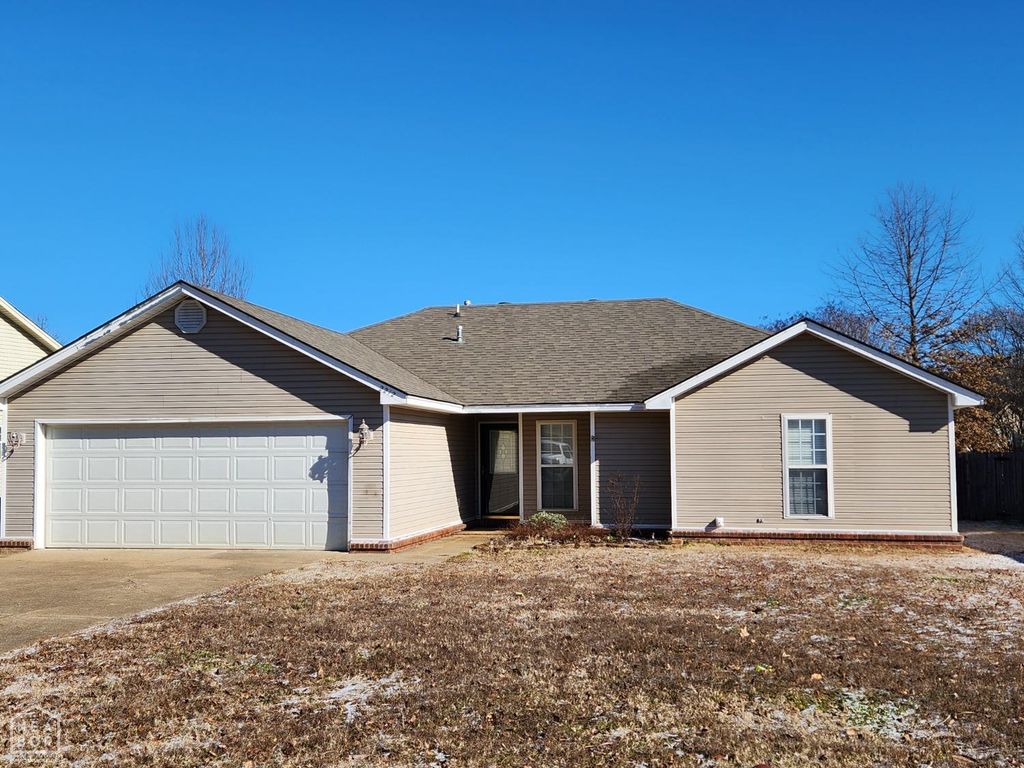 2212 Sheffield Drive, Jonesboro, AR 72405