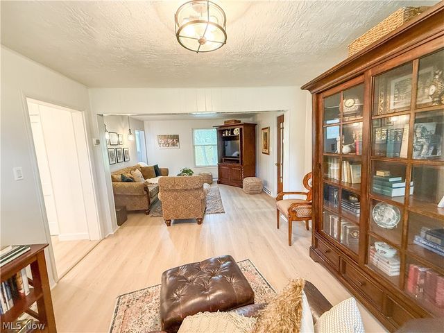 13307 Market Street, North Lima, OH 44452