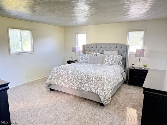 13307 Market Street, North Lima, OH 44452