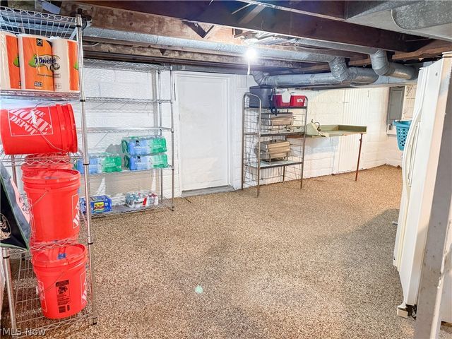 13307 Market Street, North Lima, OH 44452