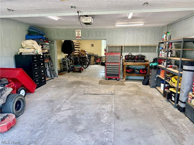 13307 Market Street, North Lima, OH 44452