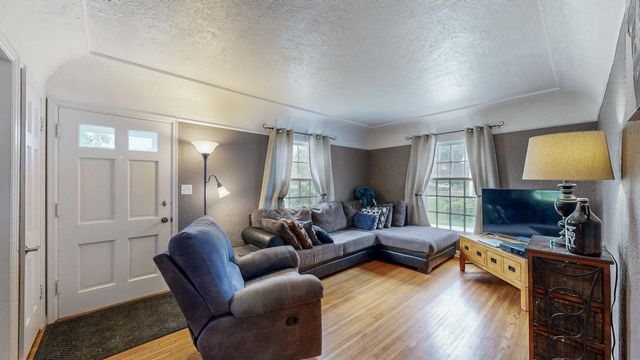 1211 8th Avenue SE, Rochester, MN 55904