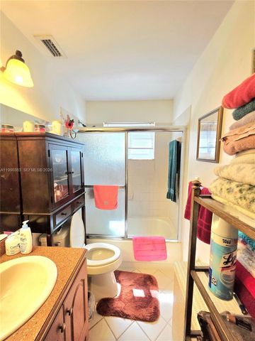 20317 NW 33rd Avenue, Miami Gardens, FL 33056