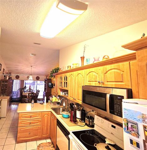 20317 NW 33rd Avenue, Miami Gardens, FL 33056