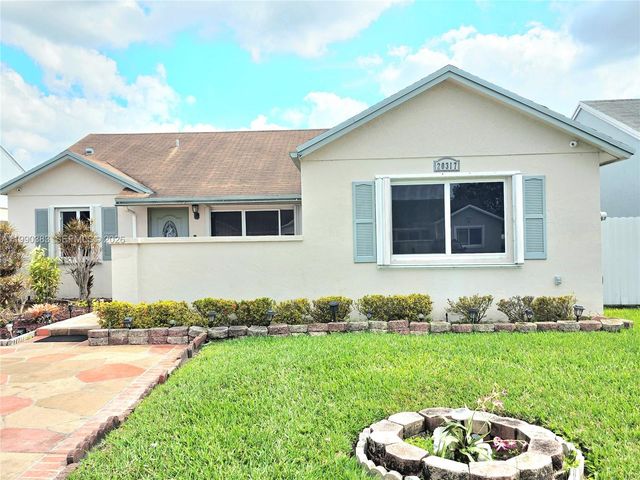 20317 NW 33rd Avenue, Miami Gardens, FL 33056