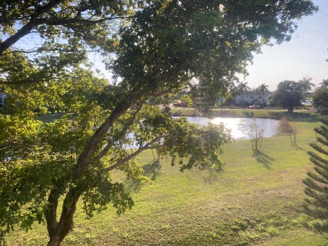 4120 Tivoli Court 305, Lake Worth, FL 33467