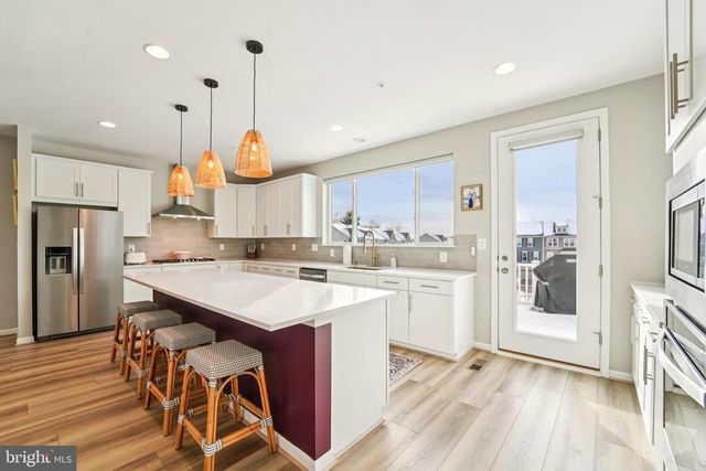 114 ARROWHEAD DR, Millersville, MD 21108