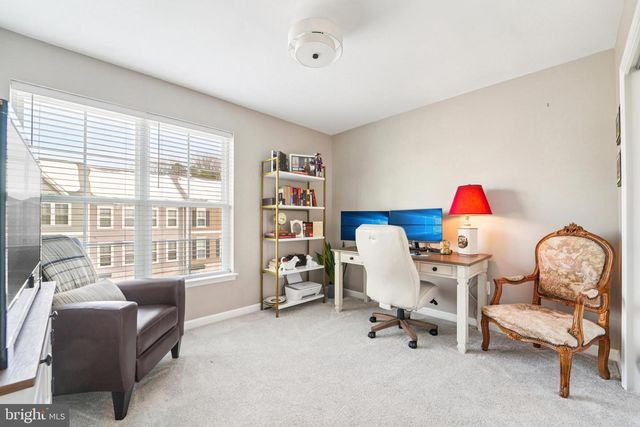 114 ARROWHEAD DR, Millersville, MD 21108