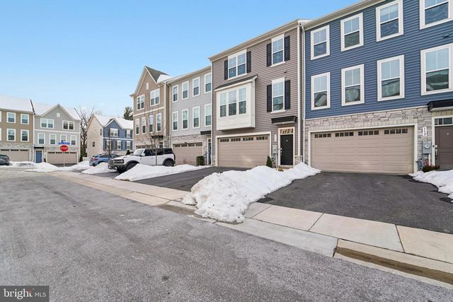 114 ARROWHEAD DR, Millersville, MD 21108