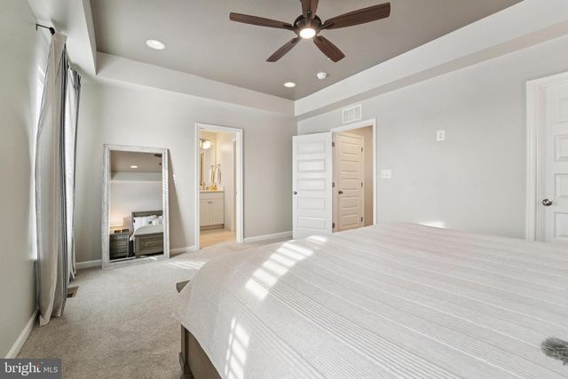 114 ARROWHEAD DR, Millersville, MD 21108