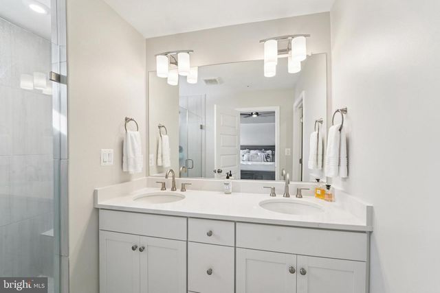 114 ARROWHEAD DR, Millersville, MD 21108