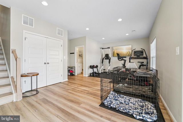 114 ARROWHEAD DR, Millersville, MD 21108