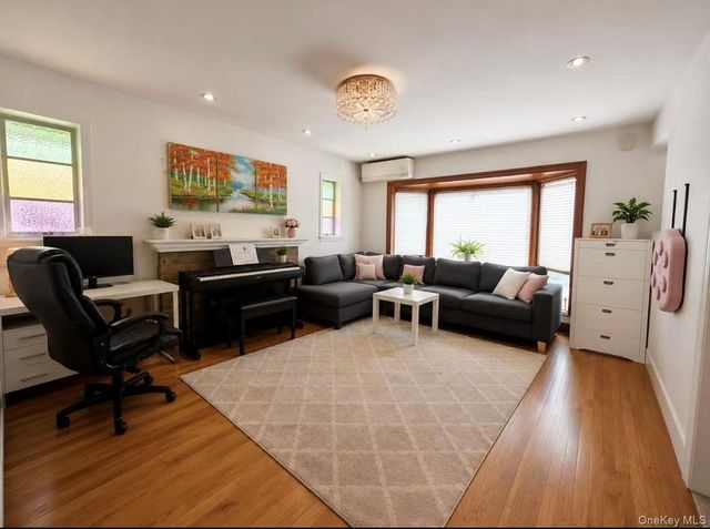 4320 Utopia Parkway, Flushing, NY 11358