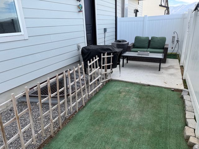 689 E RYEGRASS, Eagle Mountain, UT 84005