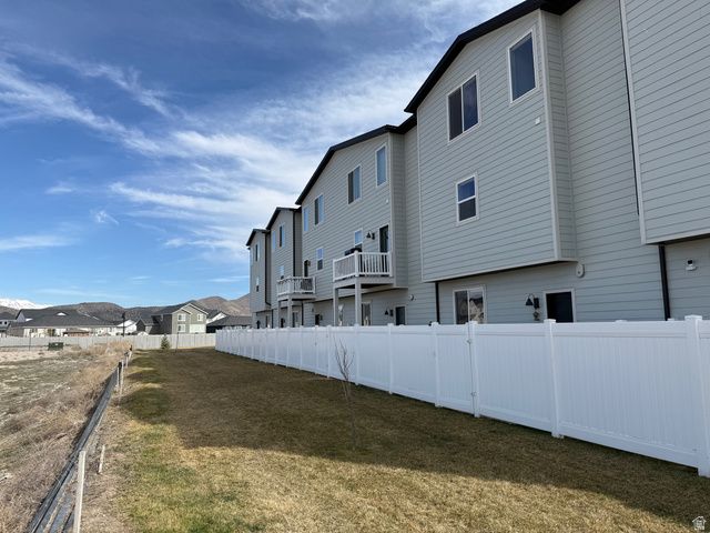 689 E RYEGRASS, Eagle Mountain, UT 84005
