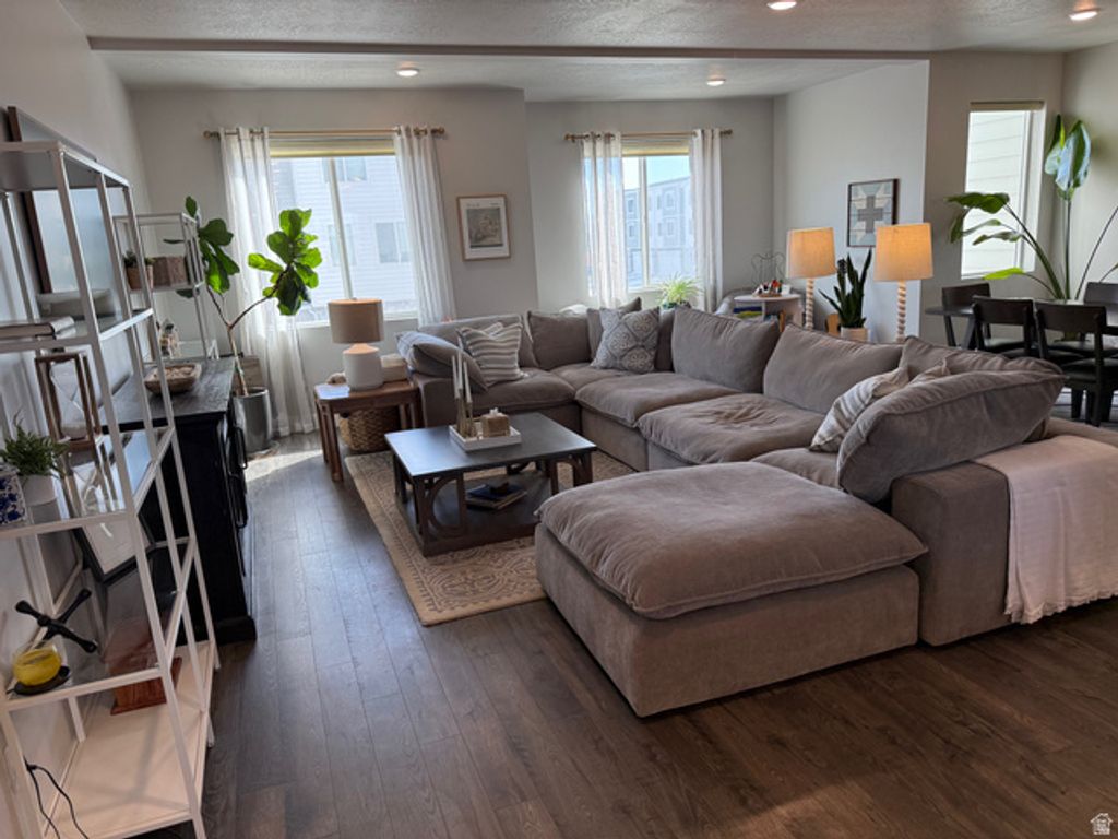 689 E RYEGRASS, Eagle Mountain, UT 84005