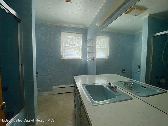 64 Glenwood Boulevard, Hudson, NY 12534