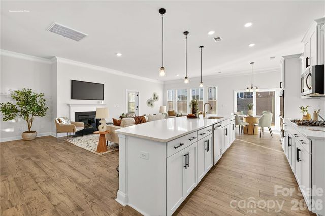 111 Rhuidean Court, Troutman, NC 28166