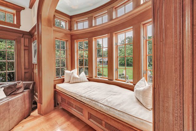 750 Burr Street, Fairfield, CT 06824