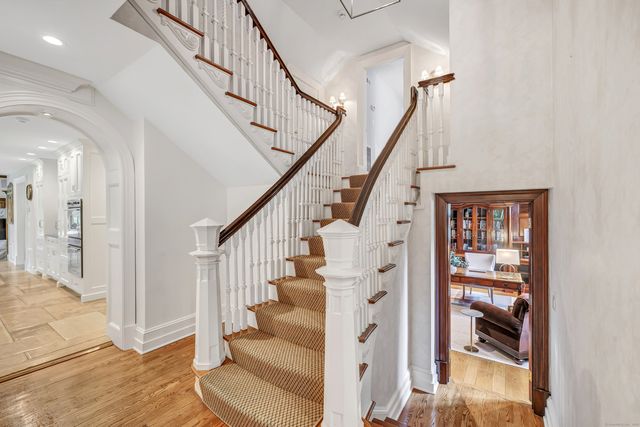 750 Burr Street, Fairfield, CT 06824