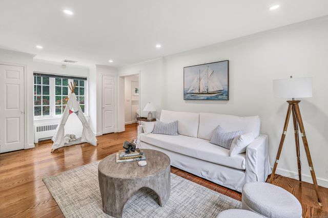 750 Burr Street, Fairfield, CT 06824