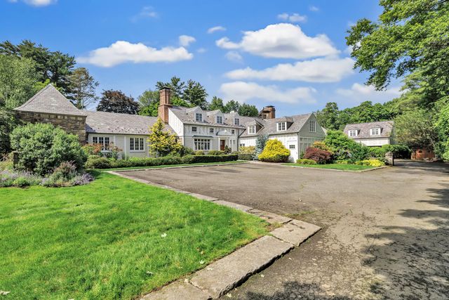 750 Burr Street, Fairfield, CT 06824