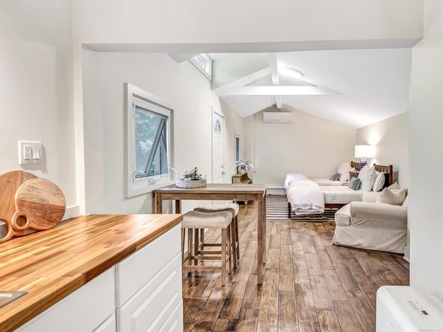 750 Burr Street, Fairfield, CT 06824