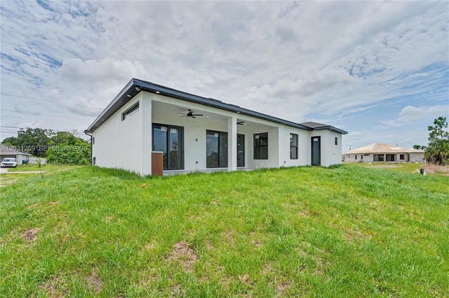 3500 NE 17th pl, Cape Coral, FL 33909