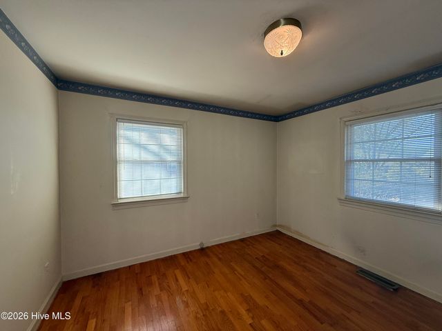 703 Underwood Street, Clinton, NC 28328