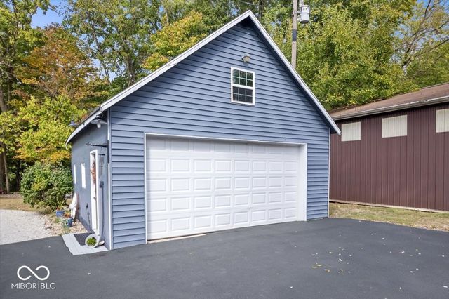 5012 W 8th Street Road, Anderson, IN 46011