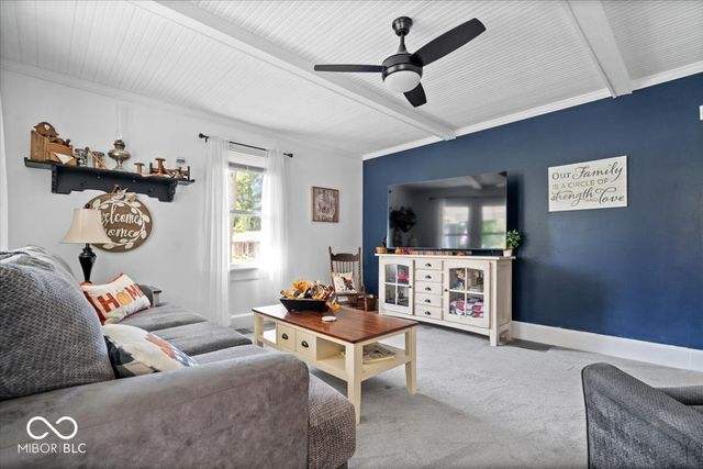 5012 W 8th Street Road, Anderson, IN 46011